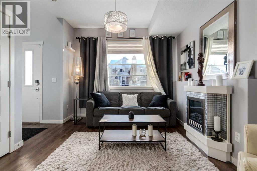 Row / Townhouse for Sale in 415 Saddlemont Boulevard NE|Calgary, Alberta T3J0X9 3