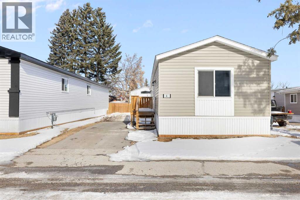 Mobile Home for Sale in 4, 6220 17 Avenue SE|Calgary, Alberta T2A0W6 5