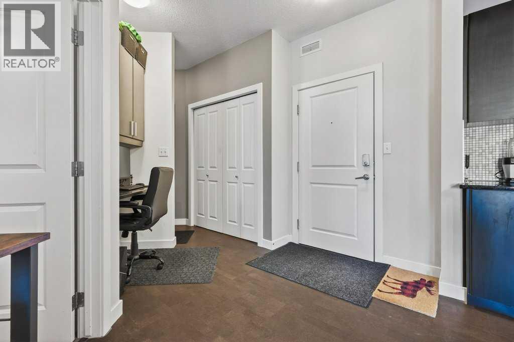 Apartment for Sale in 424, 11 Millrise Drive SW|Calgary, Alberta T2Y0K7 4