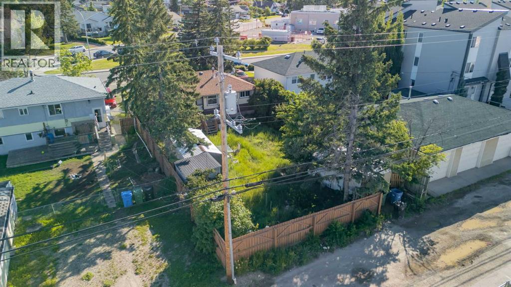 House for Sale in 6316 Bowwood Drive NW|Calgary, Alberta T3B2G4 5