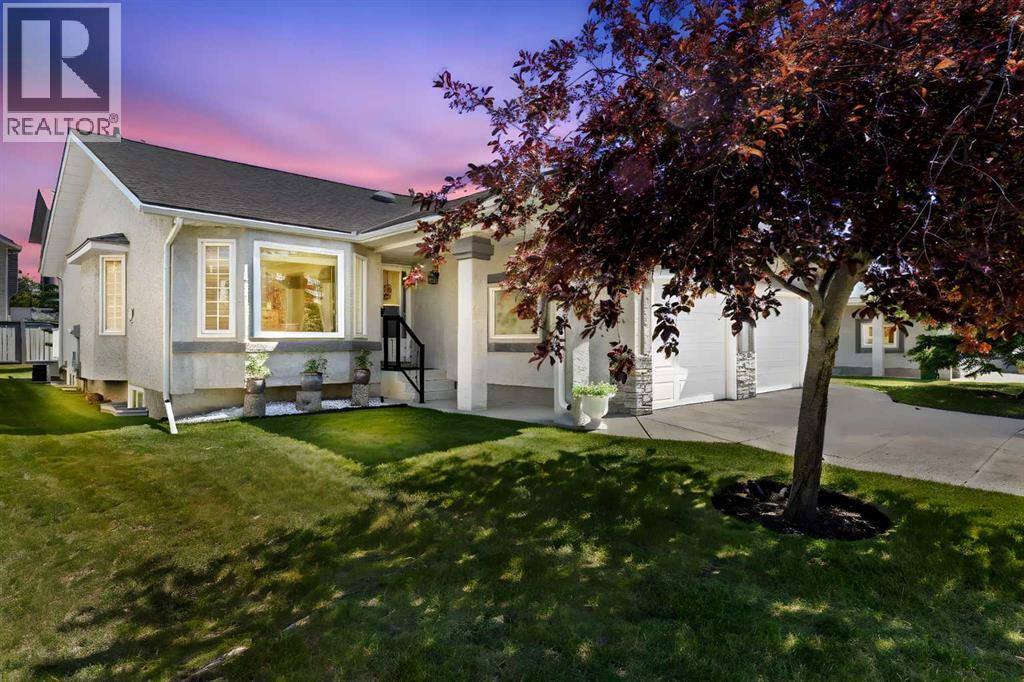 Duplex for Sale in 217 Arbour Cliff Close NW|Calgary, Alberta T3G3W7 3