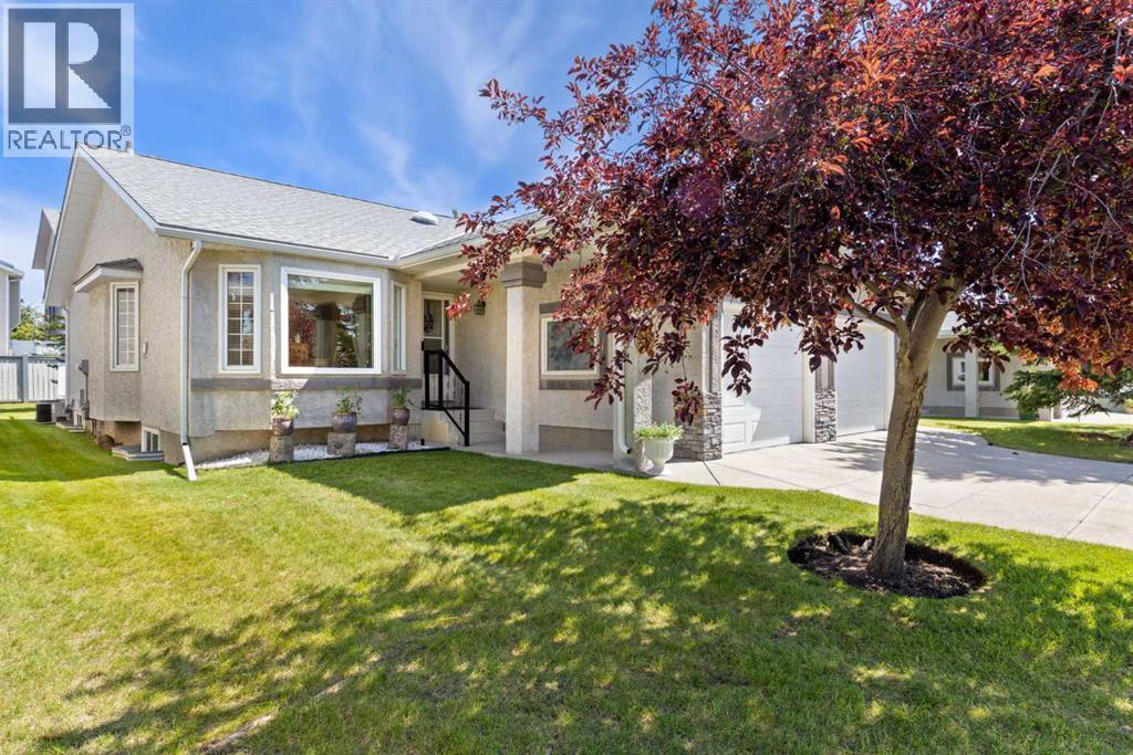 Duplex for Sale in 217 Arbour Cliff Close NW|Calgary, Alberta T3G3W7 2