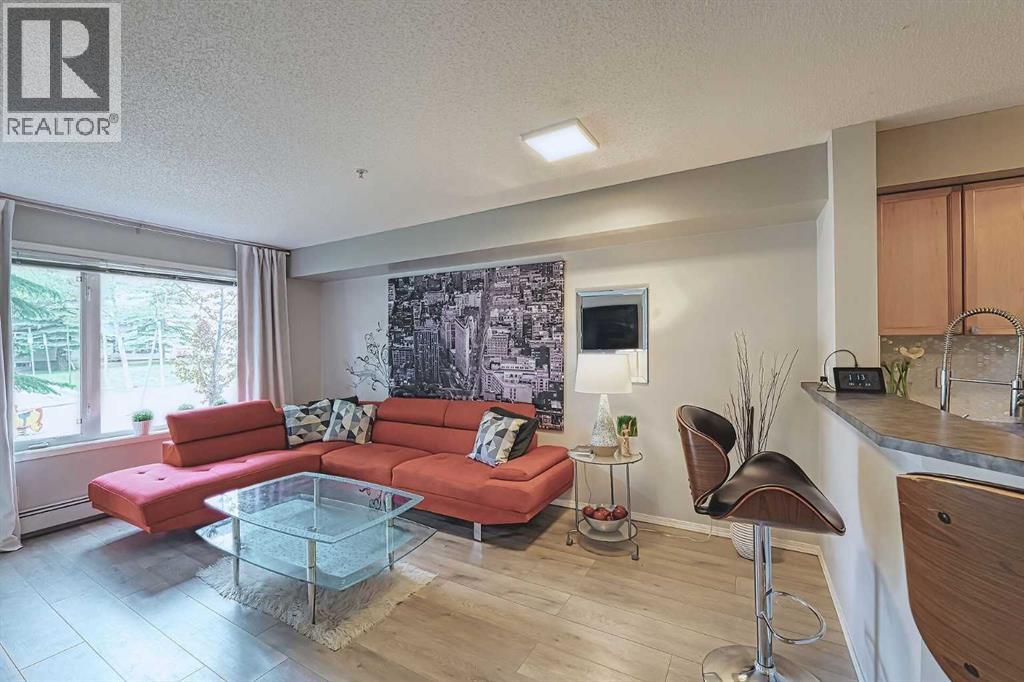 Apartment for Sale in 2115, 950 Arbour Lake Road NW|Calgary, Alberta T3G5B3 2