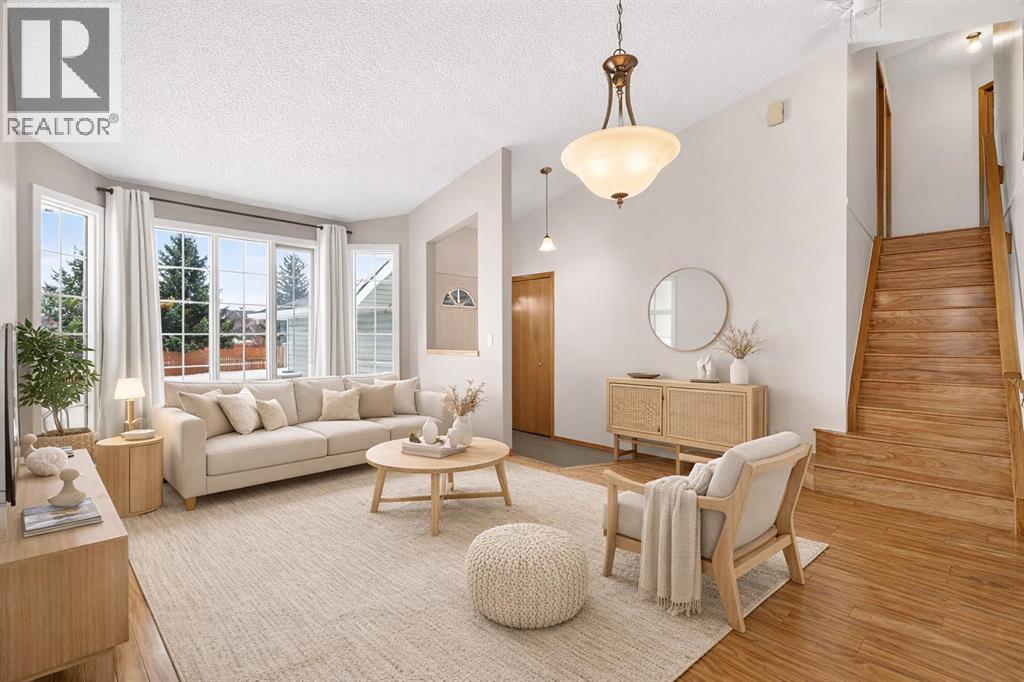 House for Sale in 1208 Sunvista Way SE|Calgary, Alberta T2X3G1 3