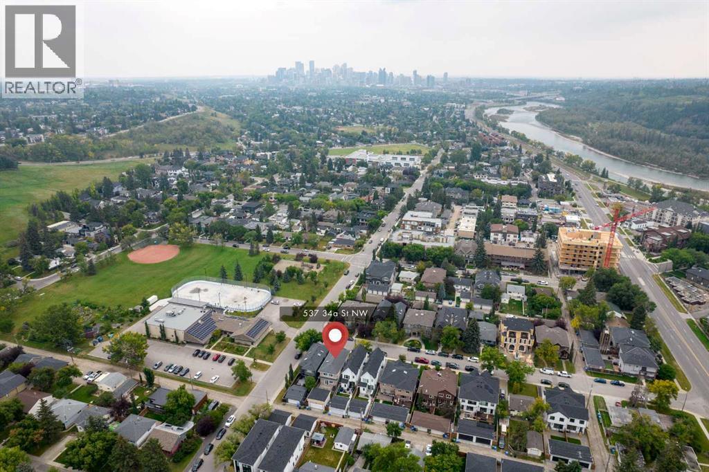 House for Sale in 537 34A Street NW|Calgary, Alberta T2N2Y6 2