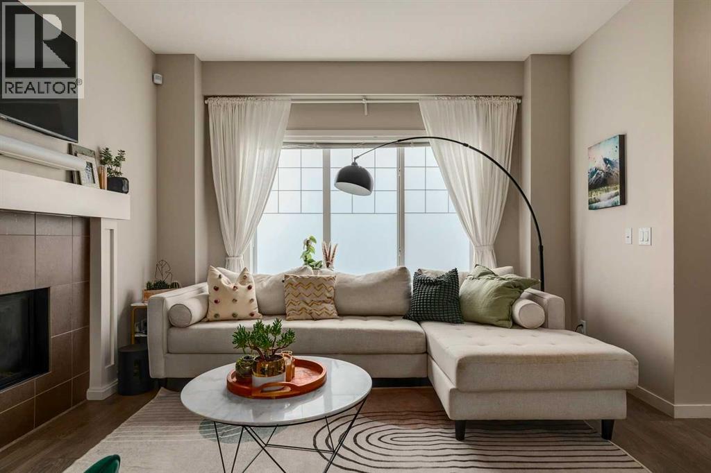 House for Sale in 159 Mahogany Grove SE|Calgary, Alberta T2M1W9 4