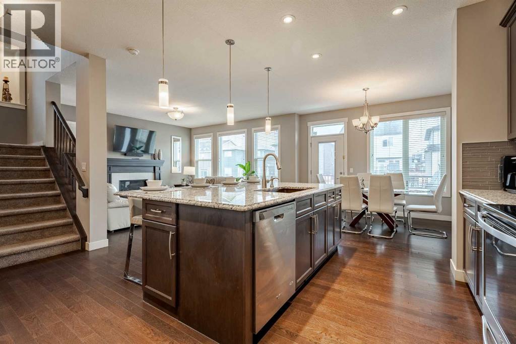 House for Sale in 355 Evanston Way NW|Calgary, Alberta T3P0P7 3