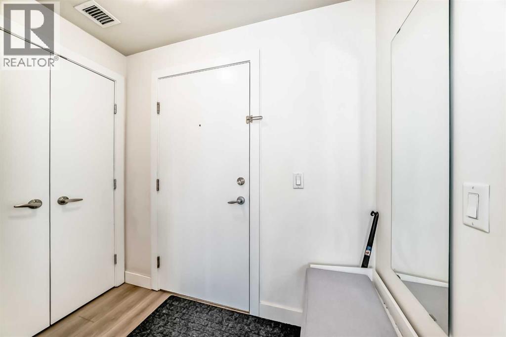 Apartment for Sale in 406, 1730 5A Street SW|Calgary, Alberta T2S2E9 3