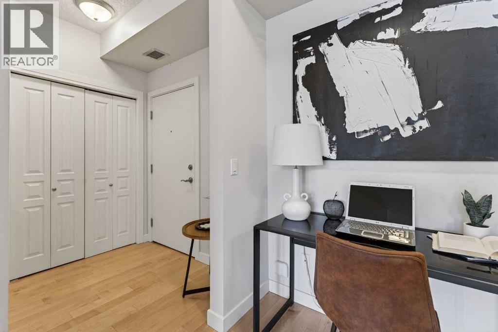 Apartment for Sale in 206, 208 Holy Cross Lane SW|Calgary, Alberta T2S3G3 3