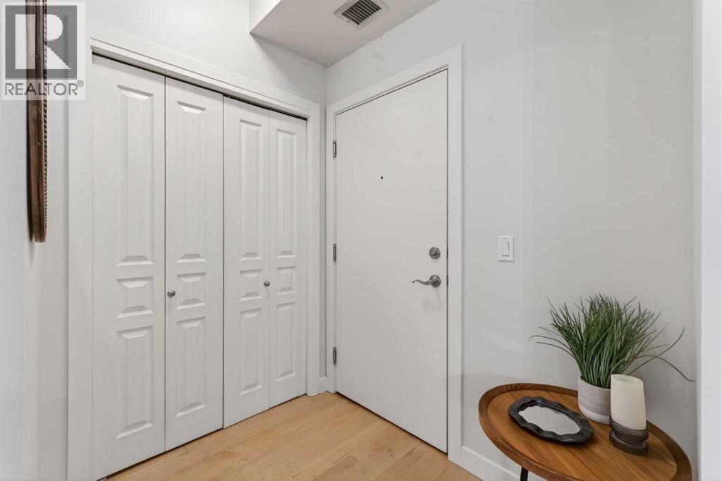 Apartment for Sale in 206, 208 Holy Cross Lane SW|Calgary, Alberta T2S3G3 2