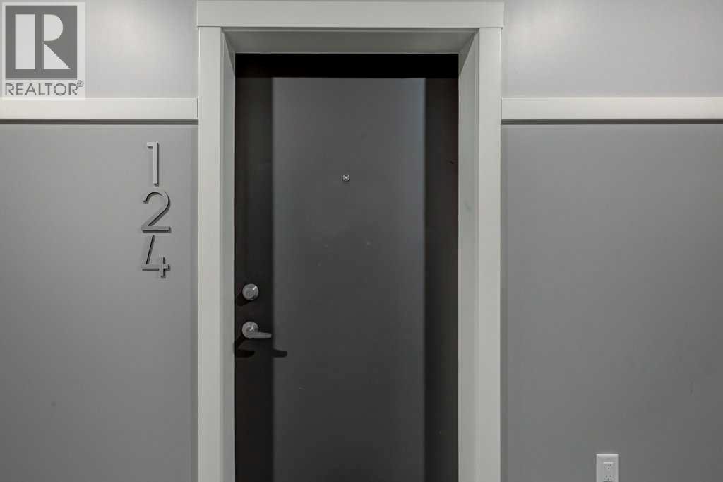 Apartment for Sale in 124, 245 Edith Place NW|Calgary, Alberta T3R2C9 4