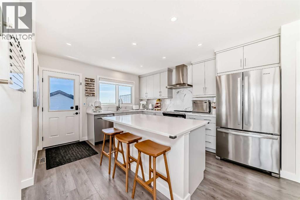 House for Sale in 38 Lavender Road SE|Calgary, Alberta T3S0C4 5