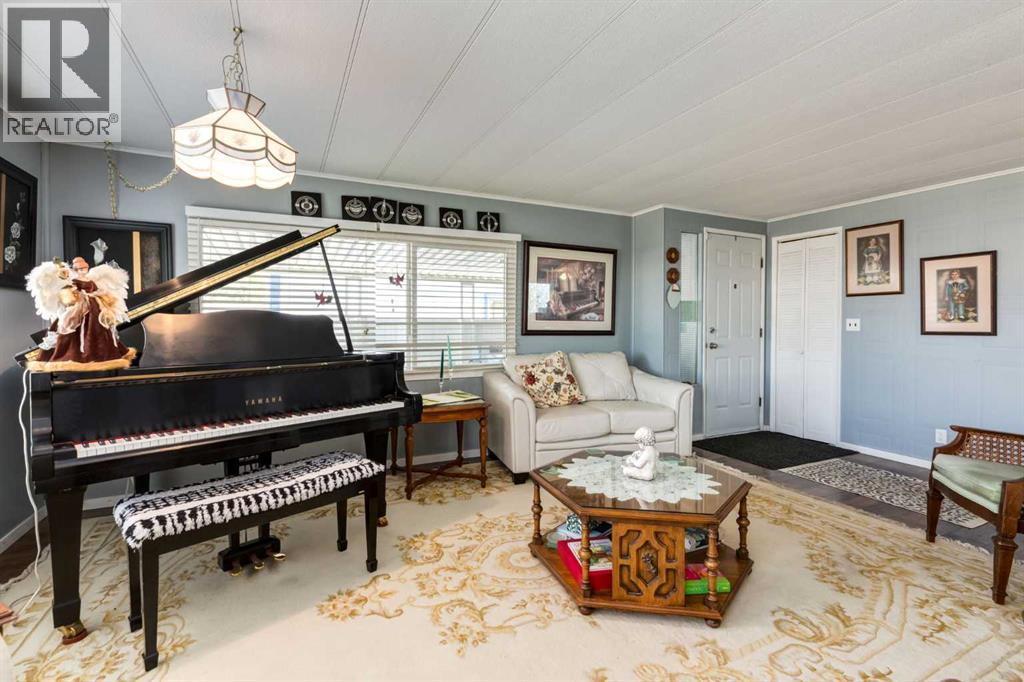 Mobile Home for Sale in 130, 99 Arbour Lake Road NW|Calgary, Alberta T3G4E4 5