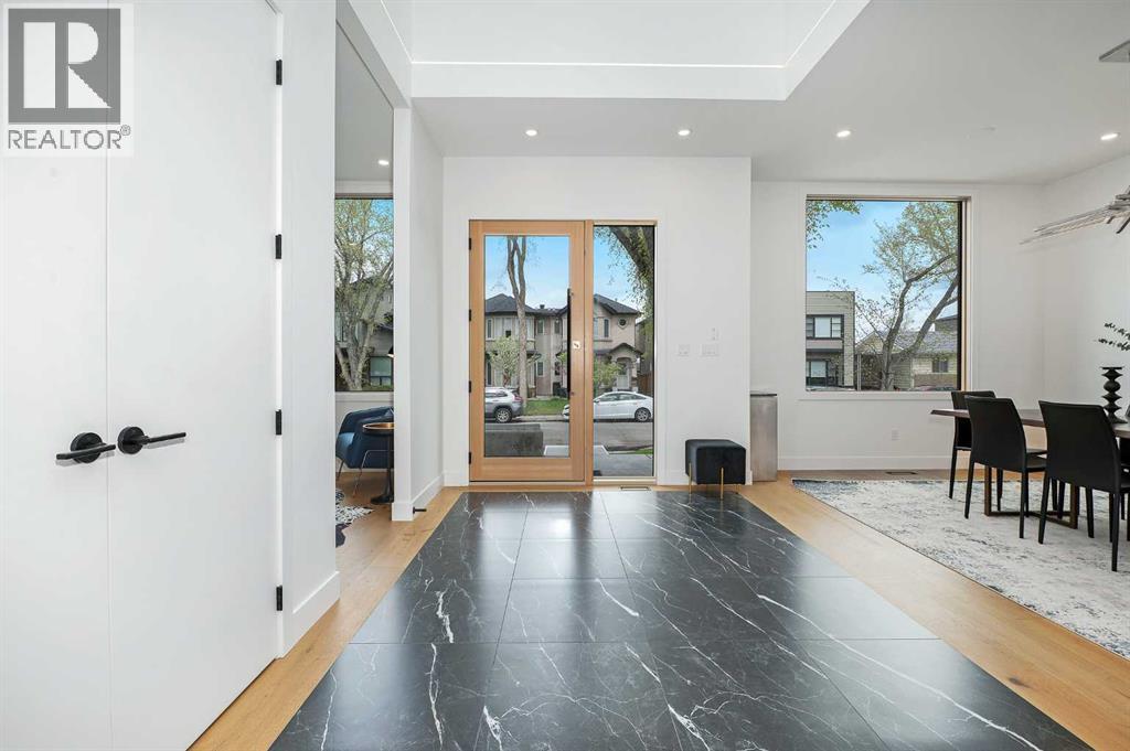 House for Sale in 517 28 Avenue NW|Calgary, Alberta T2M2K9 2