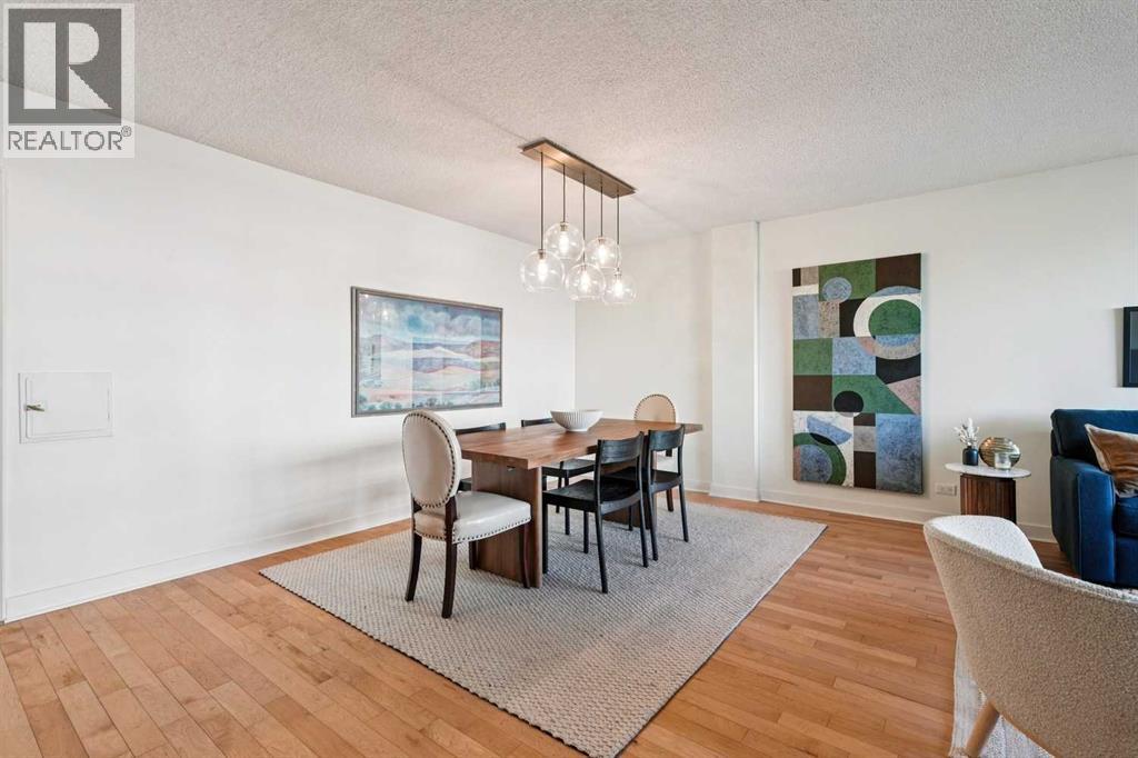 Apartment for Sale in 204, 3316 Rideau Place SW|Calgary, Alberta T2S1Z4 4