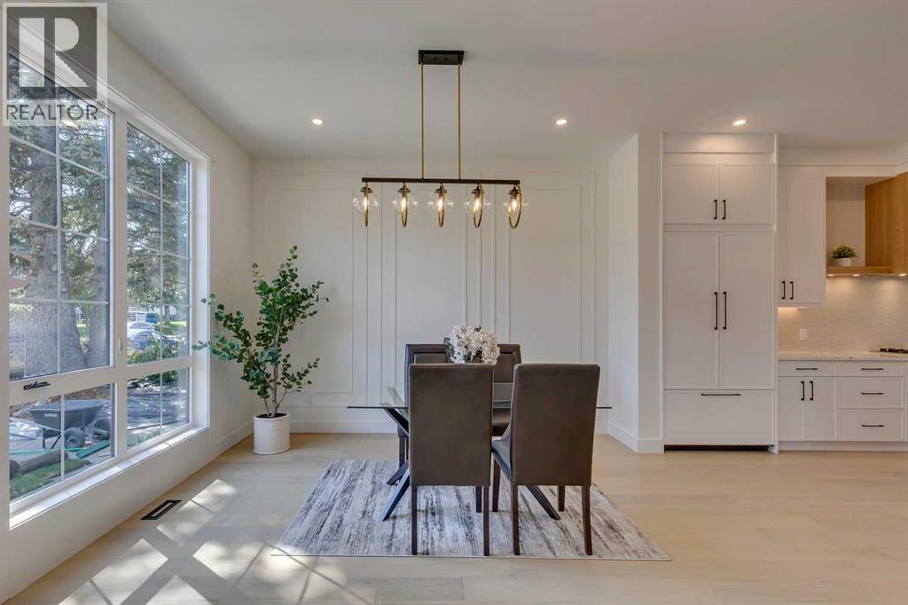 Duplex for Sale in 2410 29 Avenue SW|Calgary, Alberta T2T1N9 3