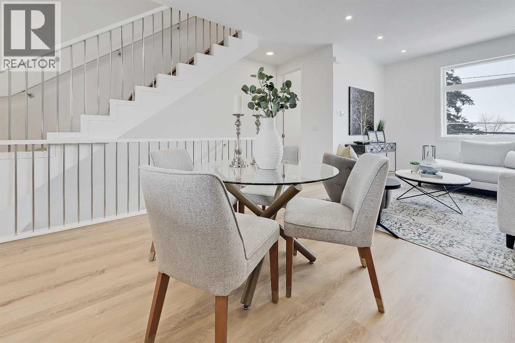 Row / Townhouse for Sale in 109, 3550 45 Street SW|Calgary, Alberta T3E3V2 3