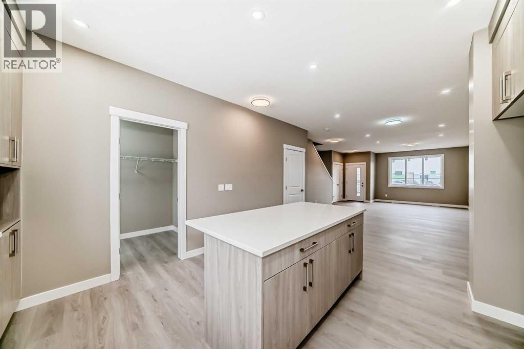 House for Sale in 116 Belvedere Park SE|Calgary, Alberta T2A8A1 4