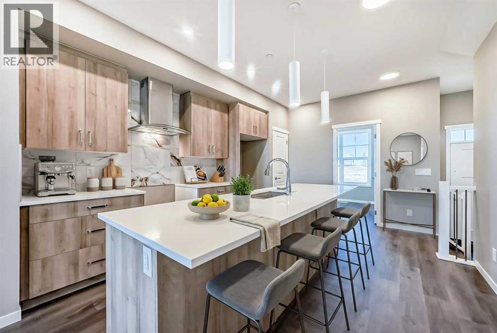 Duplex for Sale in 21 Hotchkiss Road SE|Calgary, Alberta T3S0T8 2