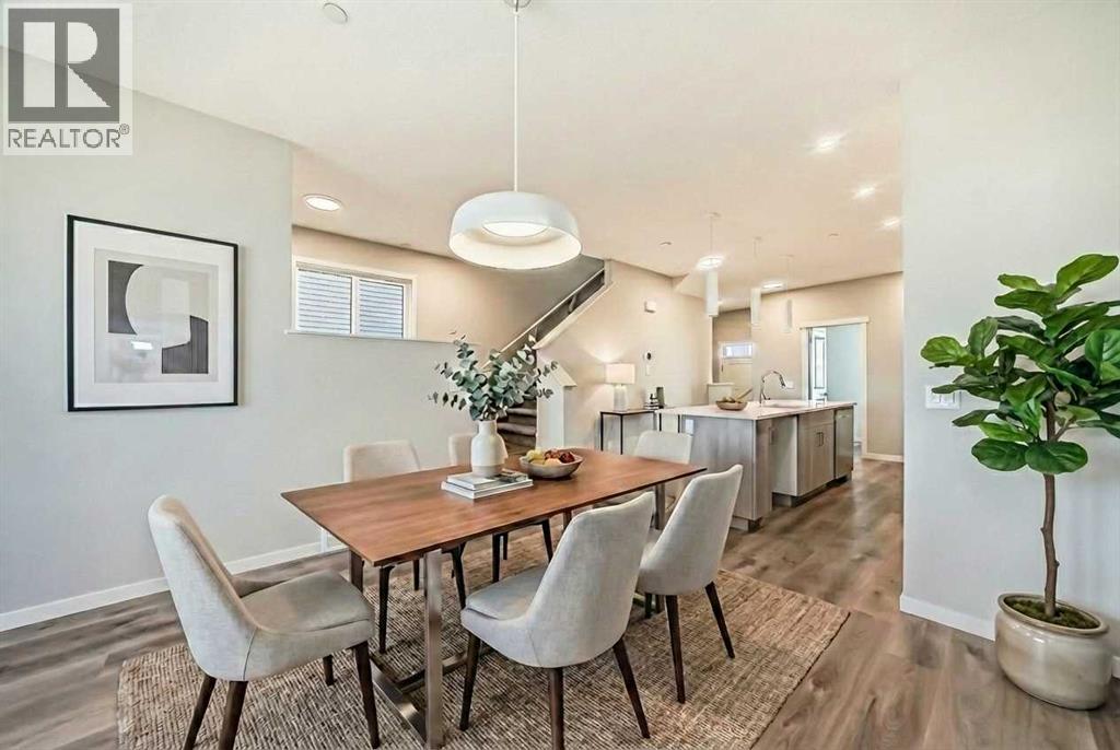 Duplex for Sale in 17 Hotchkiss Road SE|Calgary, Alberta T3S0T8 3