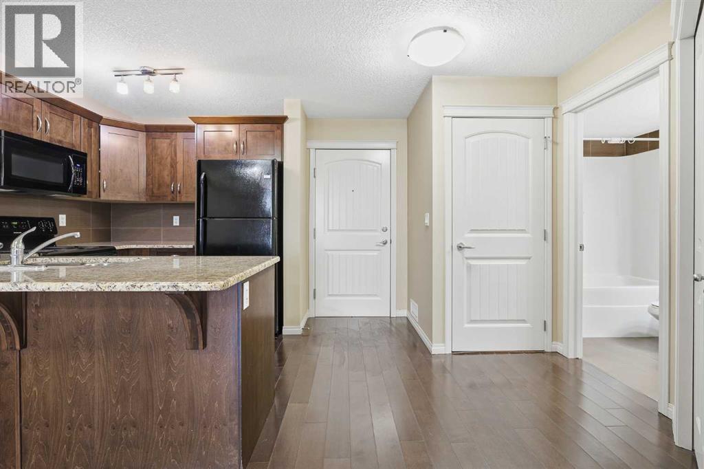 Apartment for Sale in 1316, 130 Panatella Street NW|Calgary, Alberta T3K0Y6 4