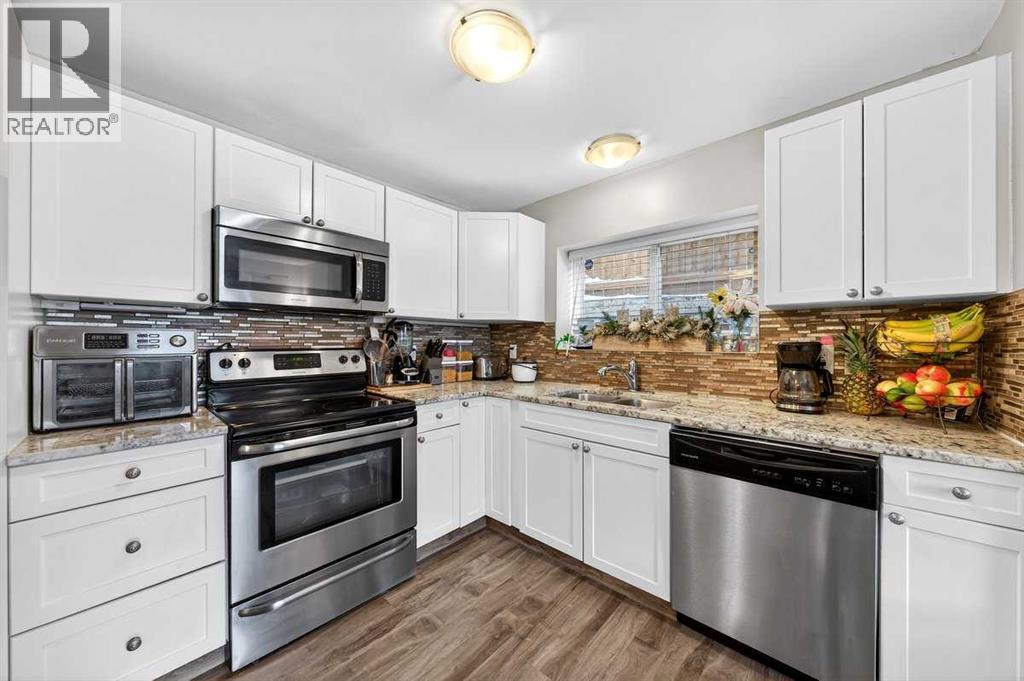 Apartment for Sale in 11, 2117 16 Street SW|Calgary, Alberta T2T4E5