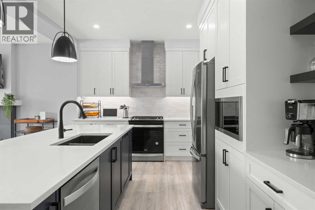 House for Sale in 77 Sage Hill Crescent NW|Calgary, Alberta T3R1Y2 4