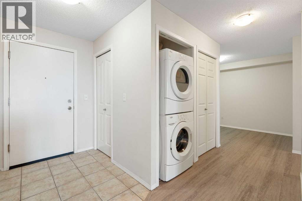 Apartment for Sale in 1423, 60 Panatella Street NW|Calgary, Alberta T3K0M1 5