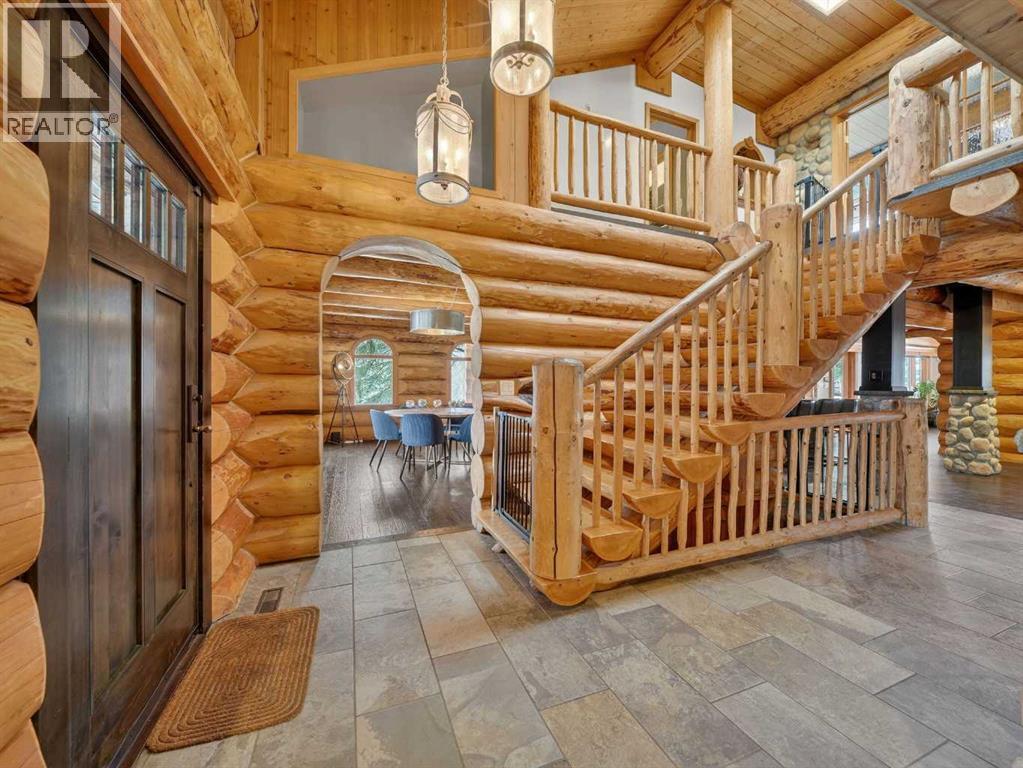 House for Sale in 31067 Woodland Heights|Rural Rocky View County, Alberta T3R1C6 4