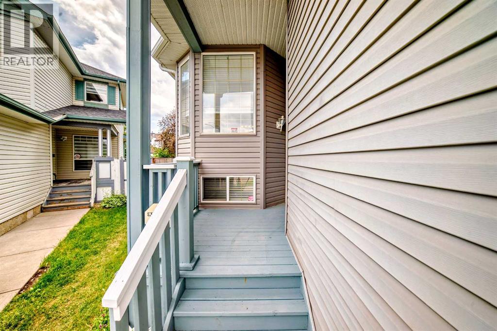 House for Sale in 92 Martha's Haven Gardens NE|Calgary, Alberta T3J3W1 3