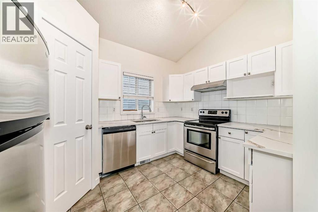 House for Sale in 92 Martha's Haven Gardens NE|Calgary, Alberta T3J3W1 4