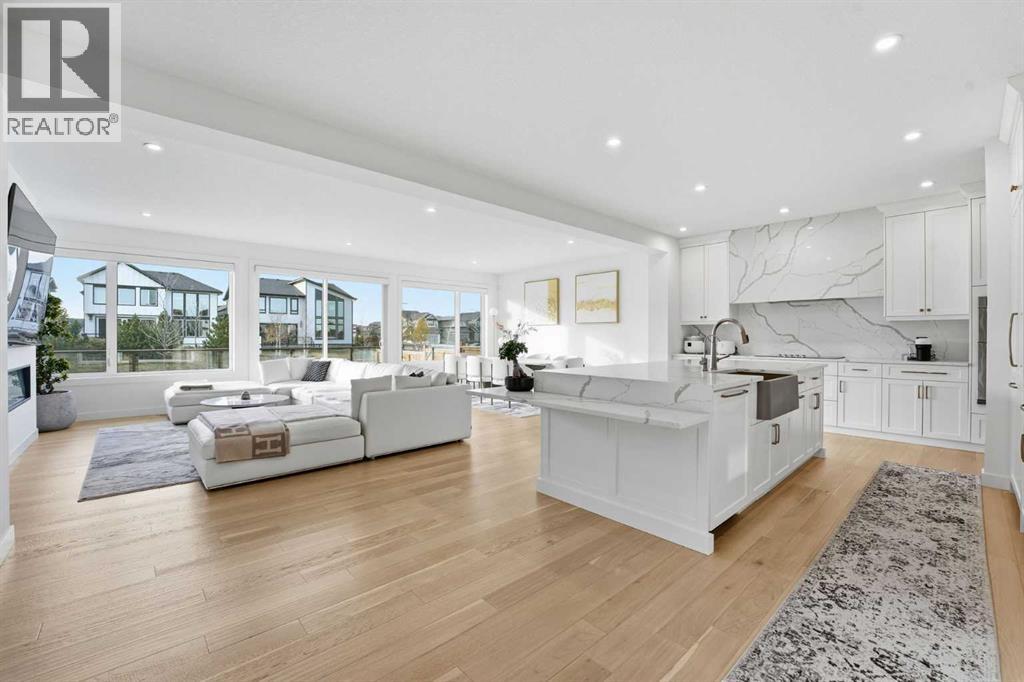 House for Sale in 65 Rowmont Link NW|Calgary, Alberta T3L0J3 5