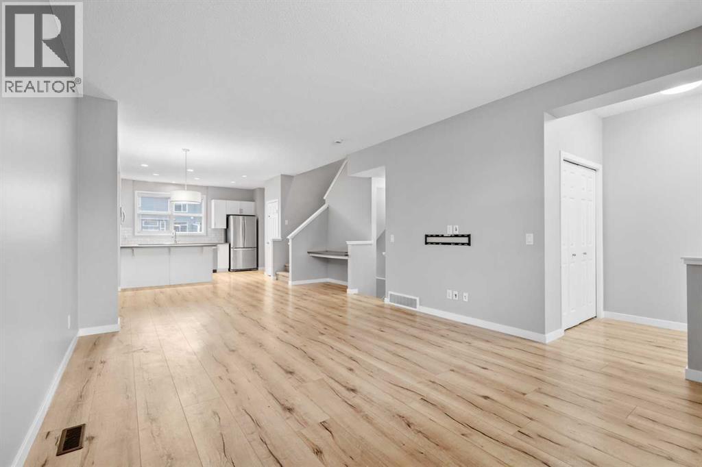 Duplex for Sale in 368 Redstone Drive NE|Calgary, Alberta T3N0R1 5