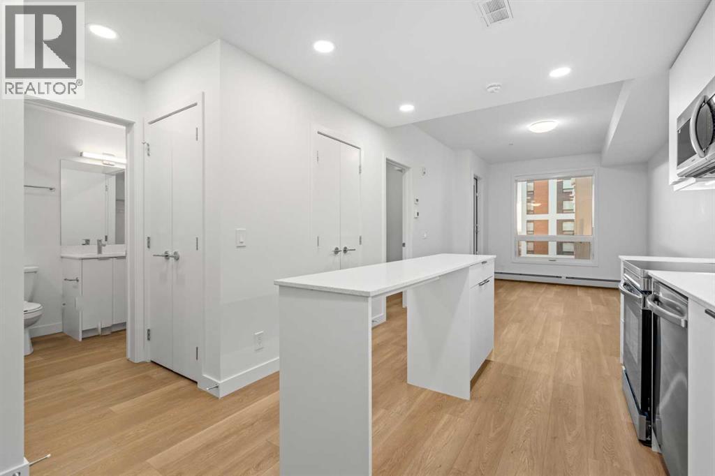 Apartment for Sale in 3316, 8500 19 Avenue SE|Calgary, Alberta T2A0M8 5