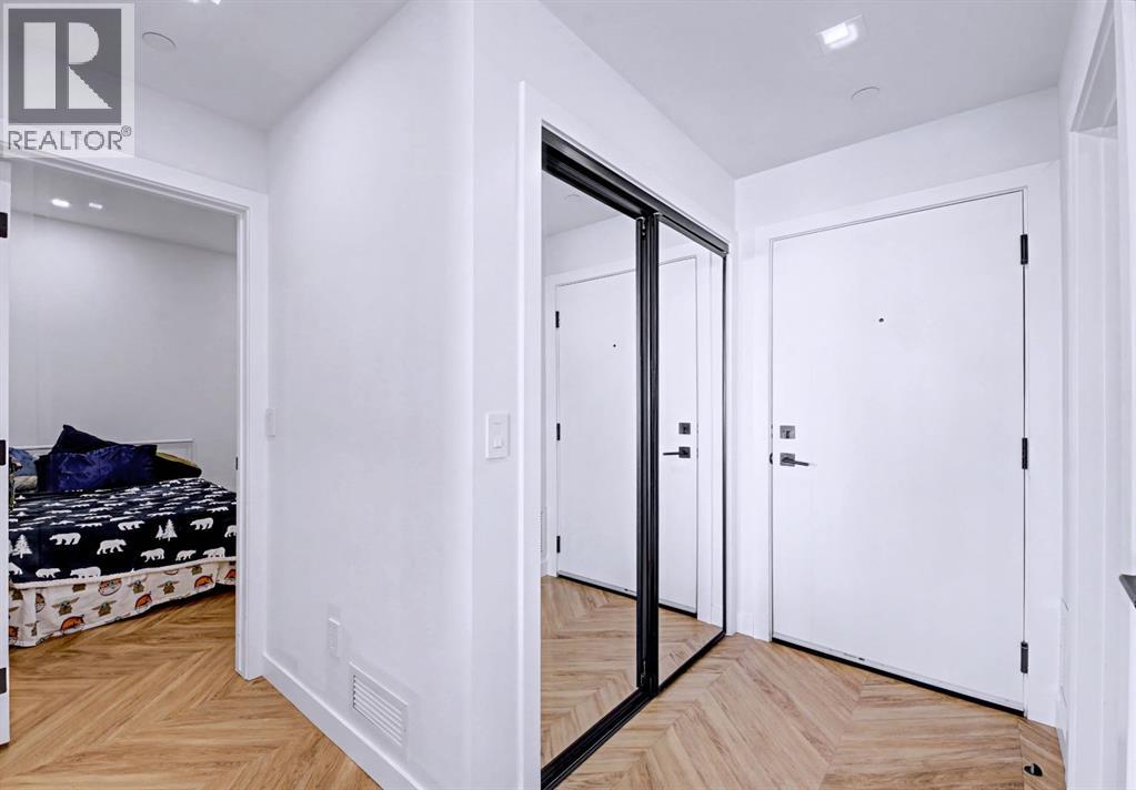 Apartment for Sale in 303, 8505 Broadcast Avenue SW|Calgary, Alberta T3H6B5 5