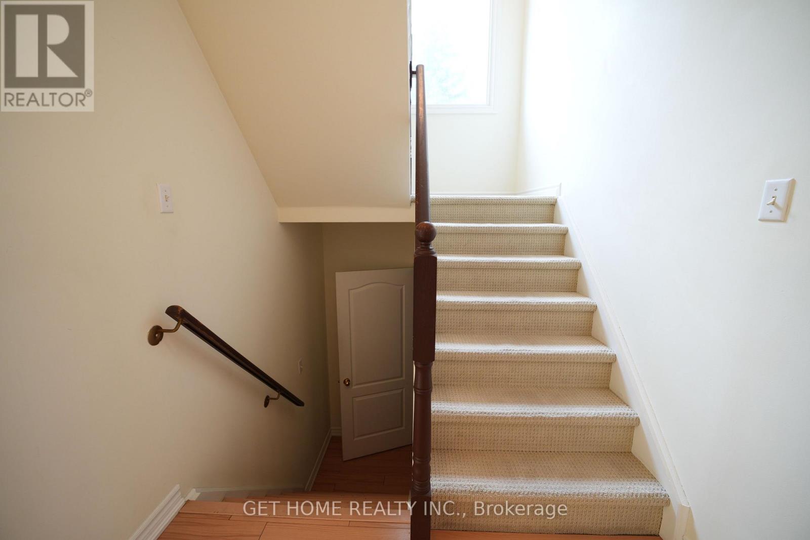 Row / Townhouse for Sale in 25 - 840 DUNDAS STREET W|Mississauga (Erindale), Ontario L5C1C2 5