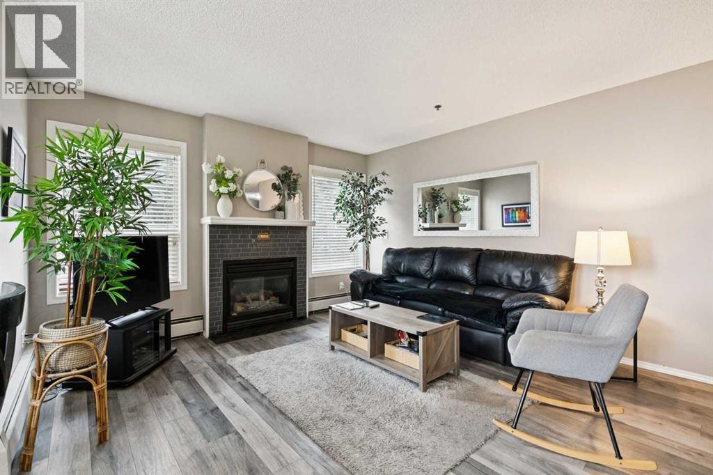 Apartment for Sale in 104, 7 Harvest Gold Manor NE|Calgary, Alberta T3K4Y3 4