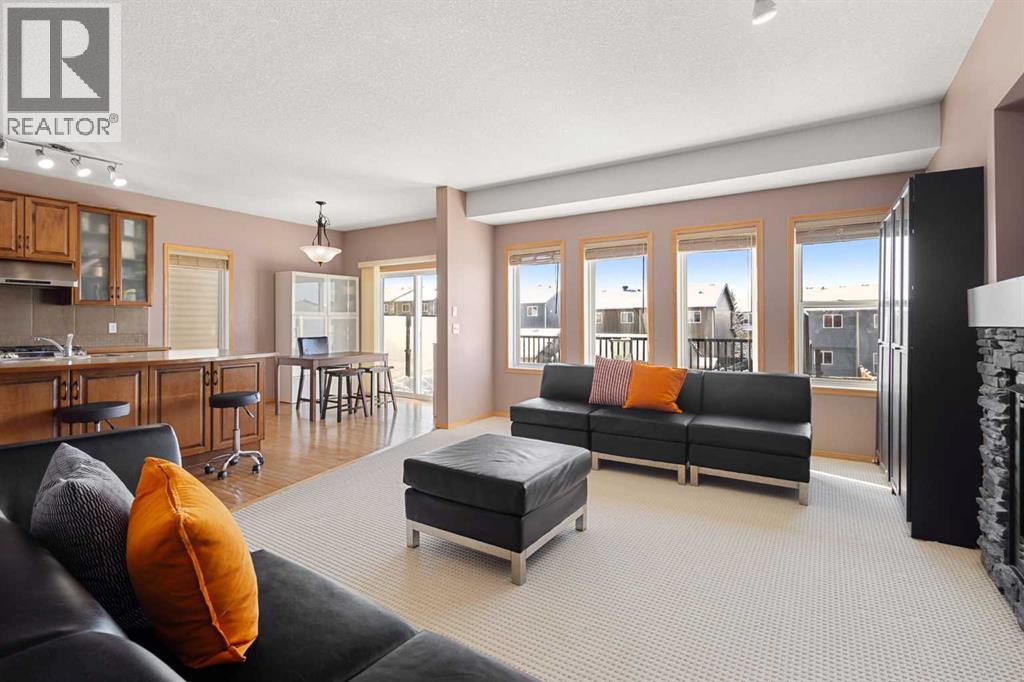 House for Sale in 146 Panamount Villas NW|Calgary, Alberta T3K0A3 4