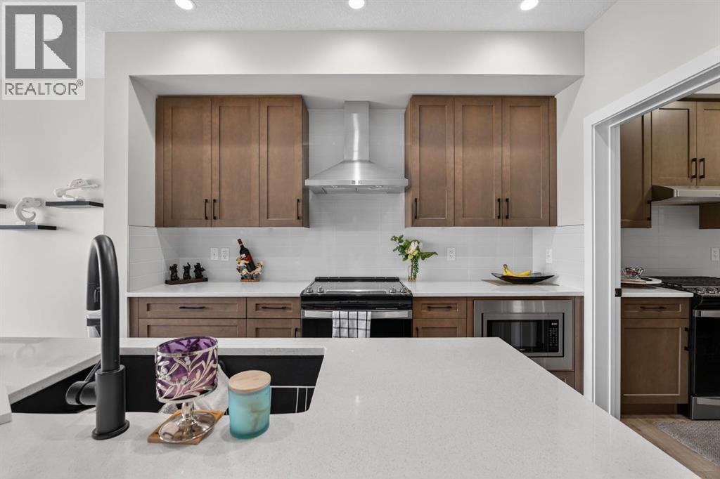 House for Sale in 12 Cornerbrook Cove NE|Calgary, Alberta T3N2E6 3