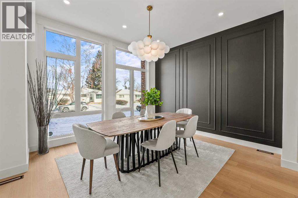 Duplex for Sale in 2421 25 Avenue NW|Calgary, Alberta T2M2C6 2