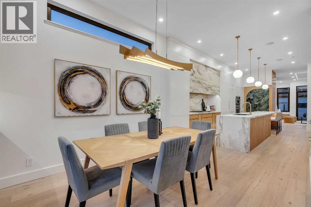 House for Sale in 2008 8 Avenue SE|Calgary, Alberta T2G0N7 2