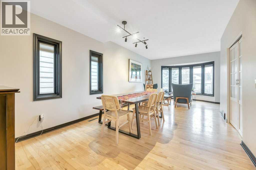 House for Sale in 1940 Broadview Road NW|Calgary, Alberta T2N3H7 4