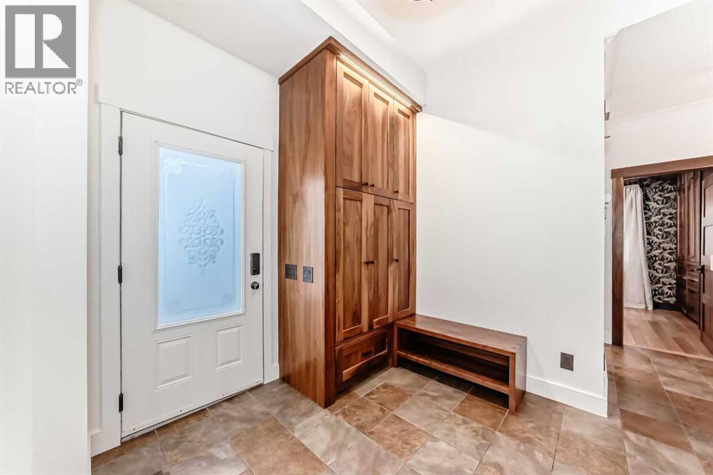 House for Sale in 2 Tuscany Estates Crescent NW|Calgary, Alberta T3L0B2 3