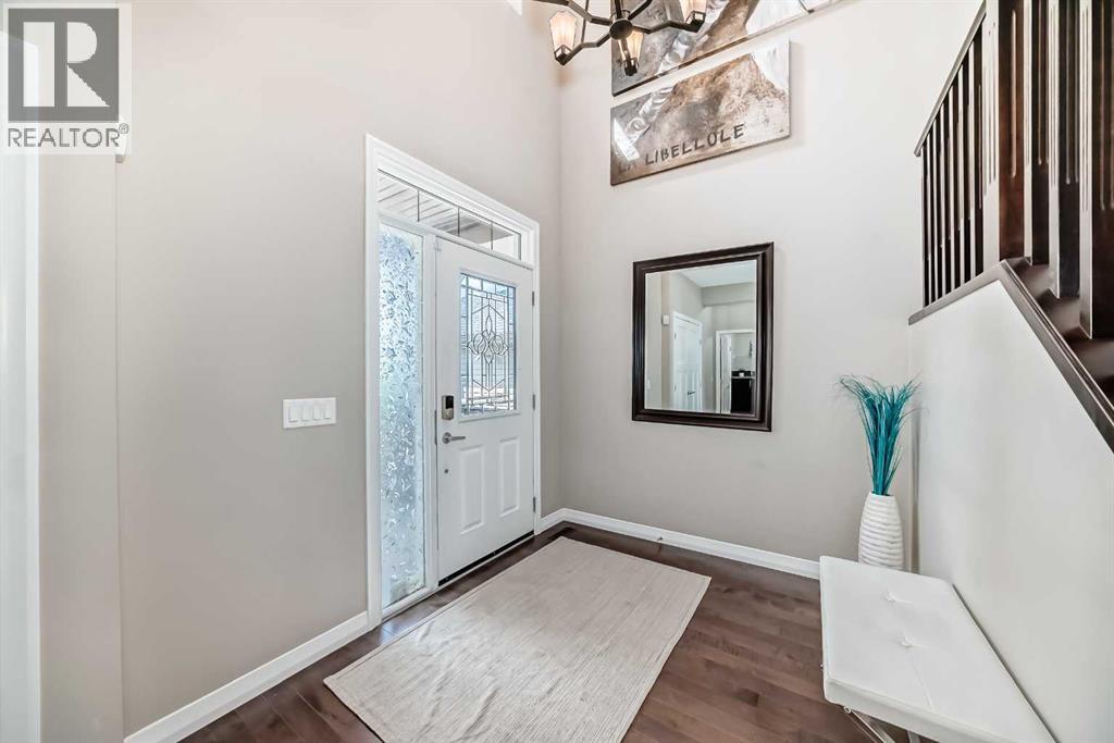 House for Sale in 77 Chaparral Valley Grove SE|Calgary, Alberta T2X0M4 3