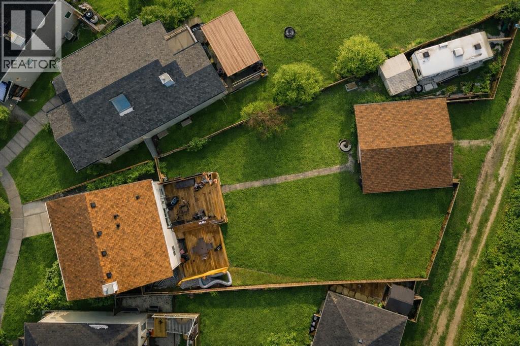 House for Sale in 39 Prestwick Heath SE|Calgary, Alberta T2Z4E3