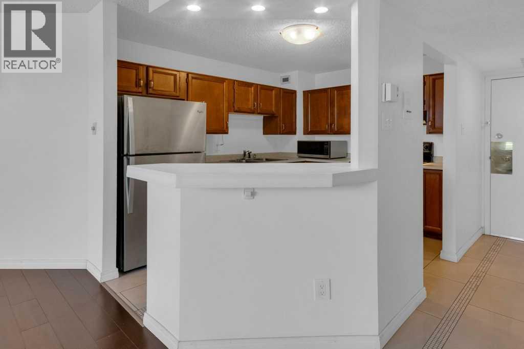 Apartment for Sale in 402, 1202 13 Avenue SW|Calgary, Alberta T3C0T1 5