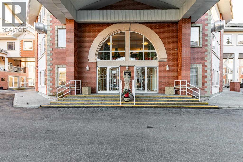 Apartment for Sale in 314, 223 Tuscany Springs Boulevard NW|Calgary, Alberta T3L3M2