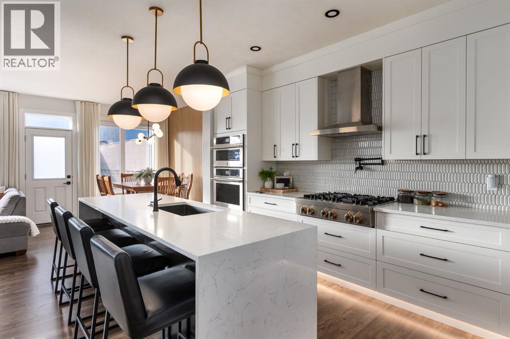 House for Sale in 539 Savanna Landing NE|Calgary, Alberta T3J2L1 2