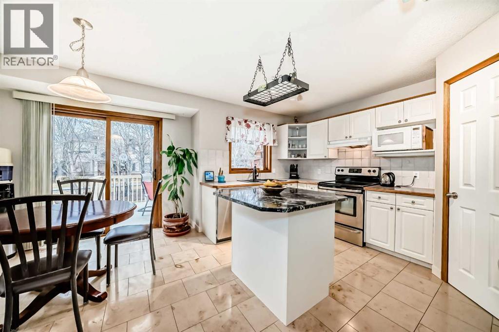 House for Sale in 66 Tuscany Hills Point NW|Calgary, Alberta T3L2C7 4