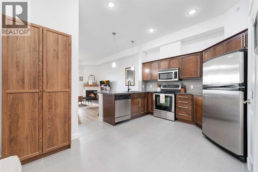 Apartment for Sale in 407, 488 7 Avenue NE|Calgary, Alberta T2E0N2 4